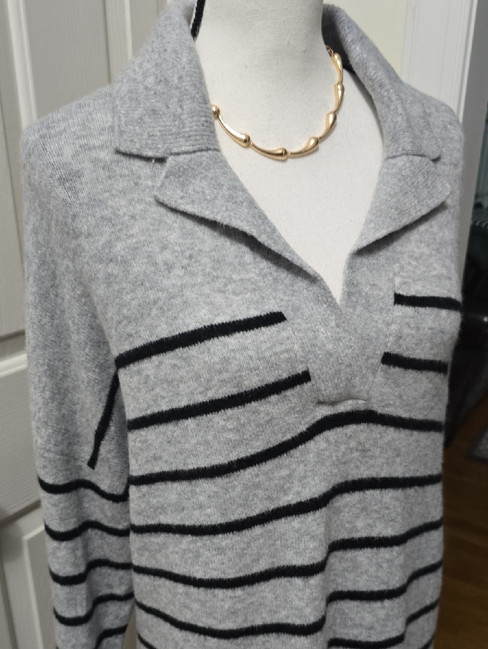 Stylus Brand Women's Plus Size Gray & Black Striped Collared Sweater Size XXL
